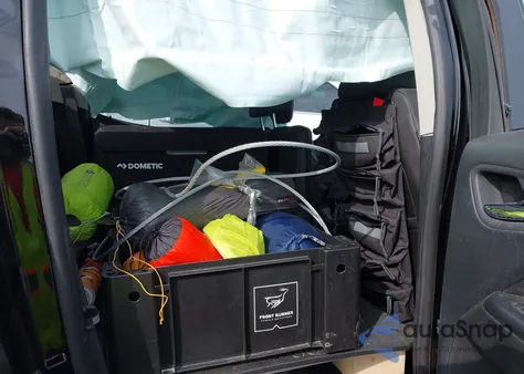 2022 Chevrolet Colorado 4Wd Short Box Zr2 from USA, damaged, VIN 1GCGTEENXN1228631